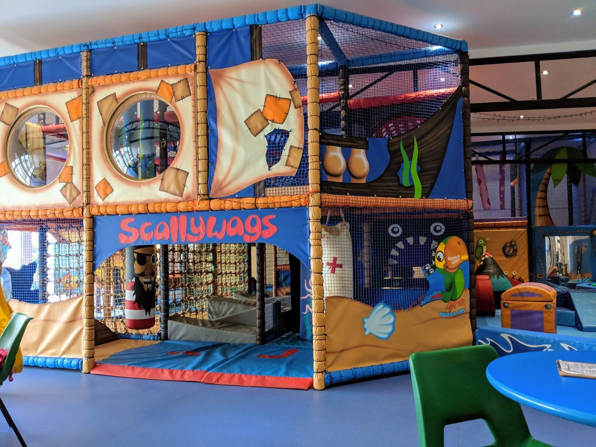 Scallywags café food